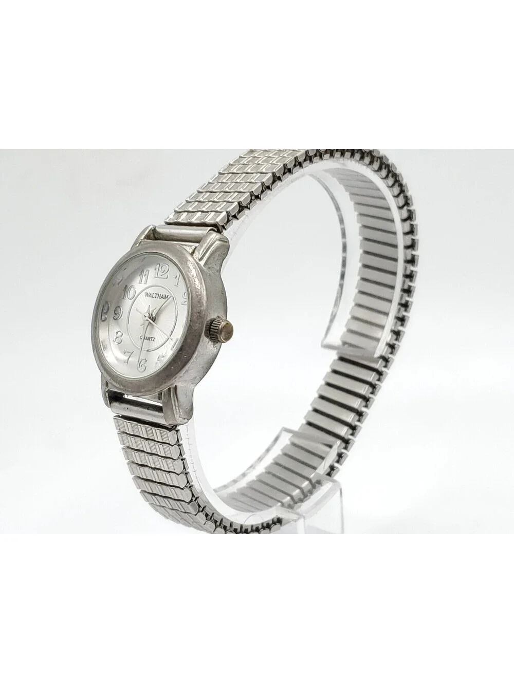 Waltham Quartz Womens Watch New Battery Silver Tone Expandable Band 24mm